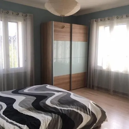 Maison Familiale A Feriehus Nîmes